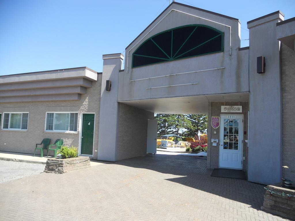 Motel Normandie Louiseville Εξωτερικό φωτογραφία
