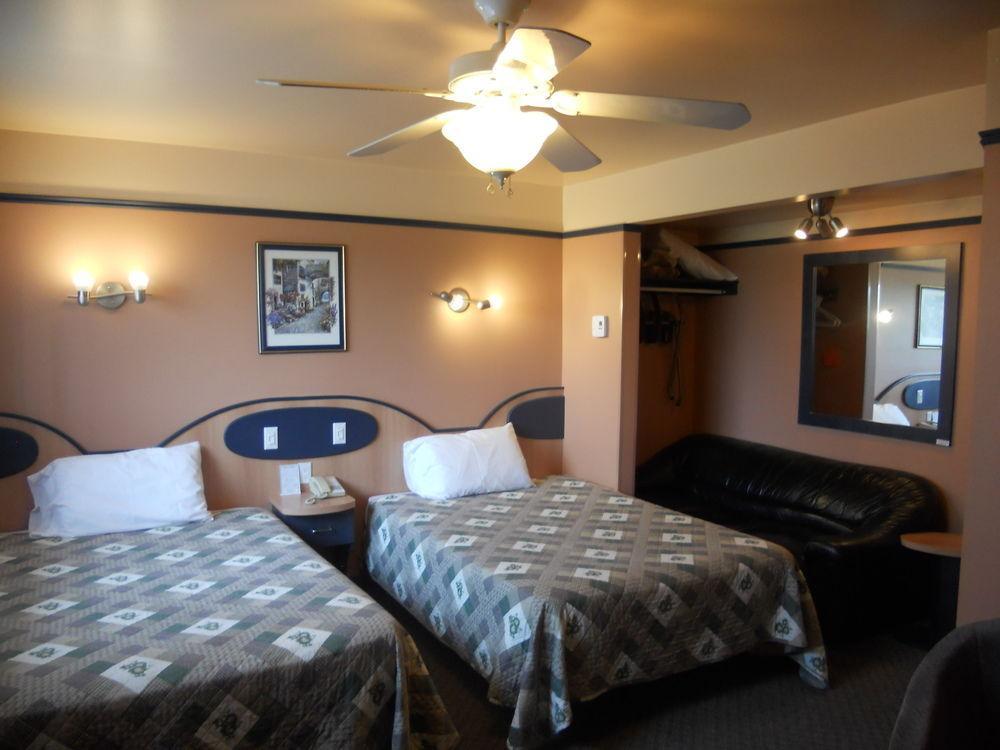 Motel Normandie Louiseville Εξωτερικό φωτογραφία
