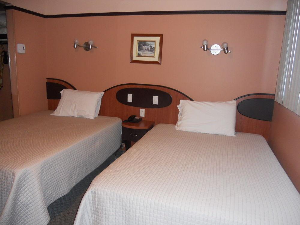 Motel Normandie Louiseville Εξωτερικό φωτογραφία