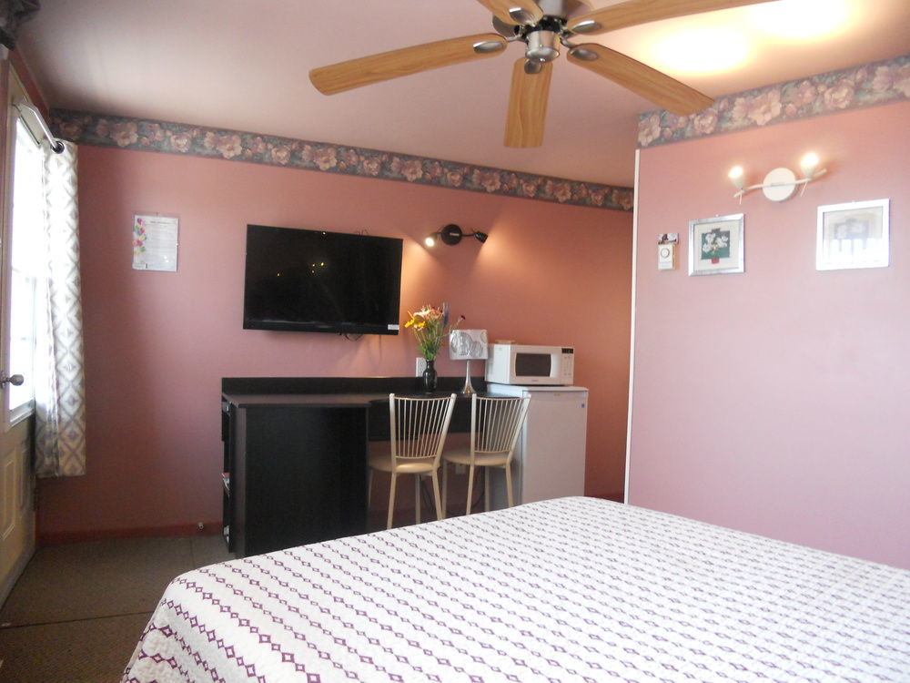 Motel Normandie Louiseville Εξωτερικό φωτογραφία