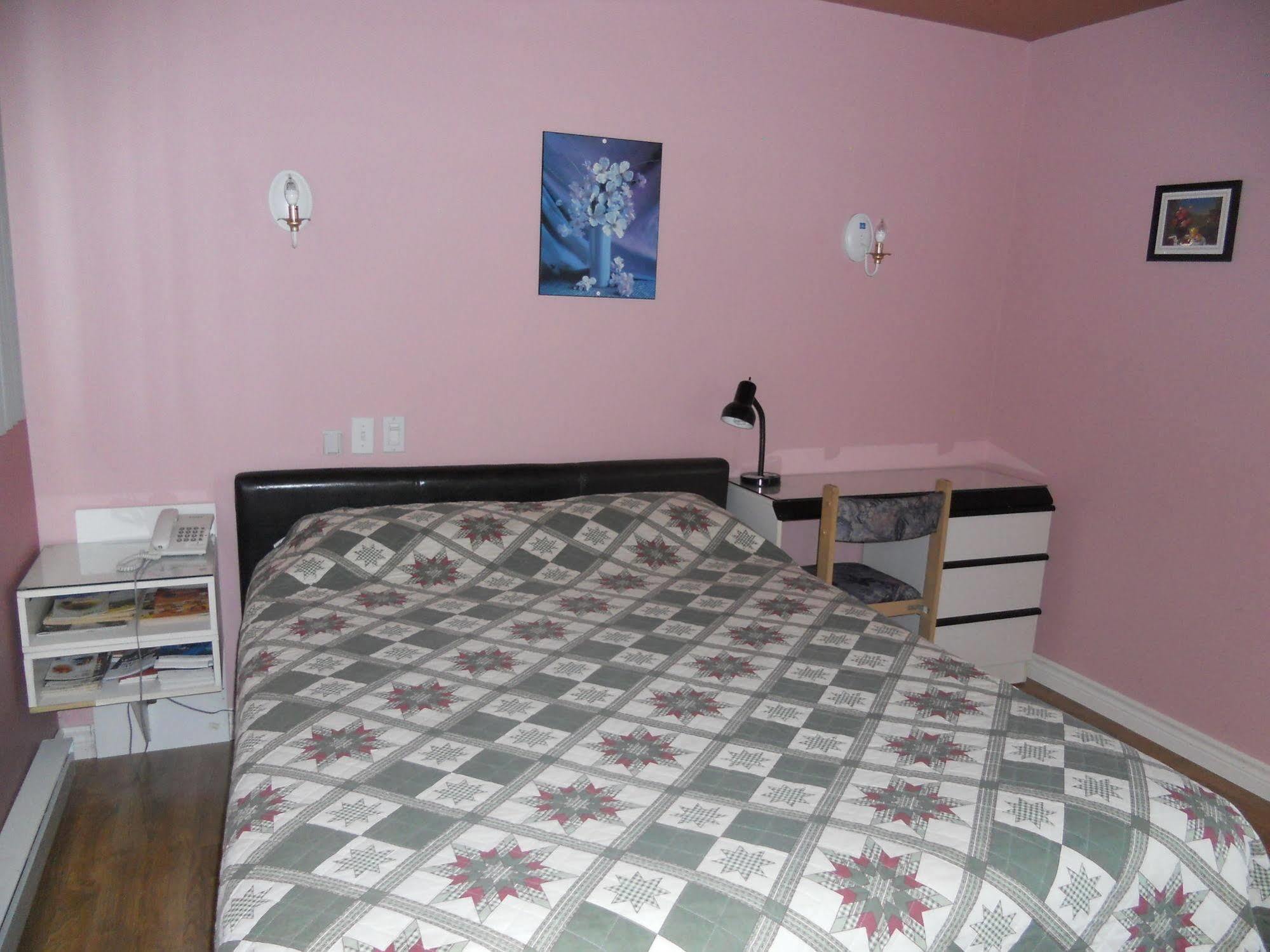 Motel Normandie Louiseville Εξωτερικό φωτογραφία